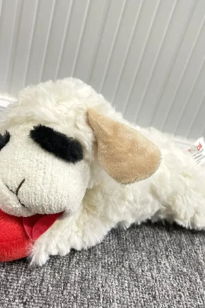 Jouet peluche pour chien Lamb Chop 43 cm en peluche douce avec squeaker intégré